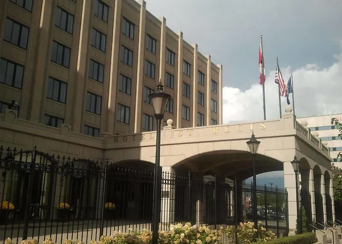 Hotel St. Regis
