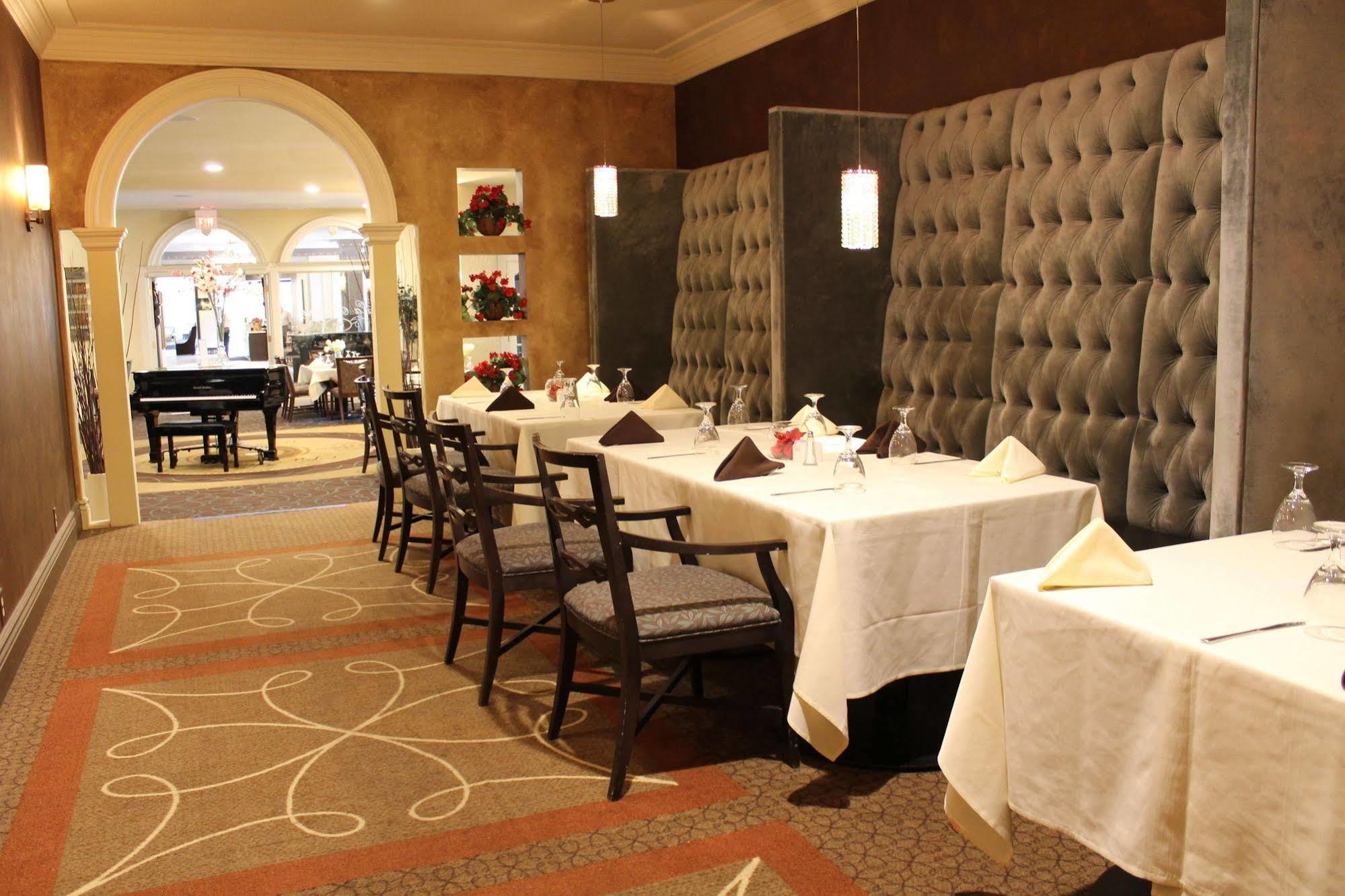 Hotel St. Regis